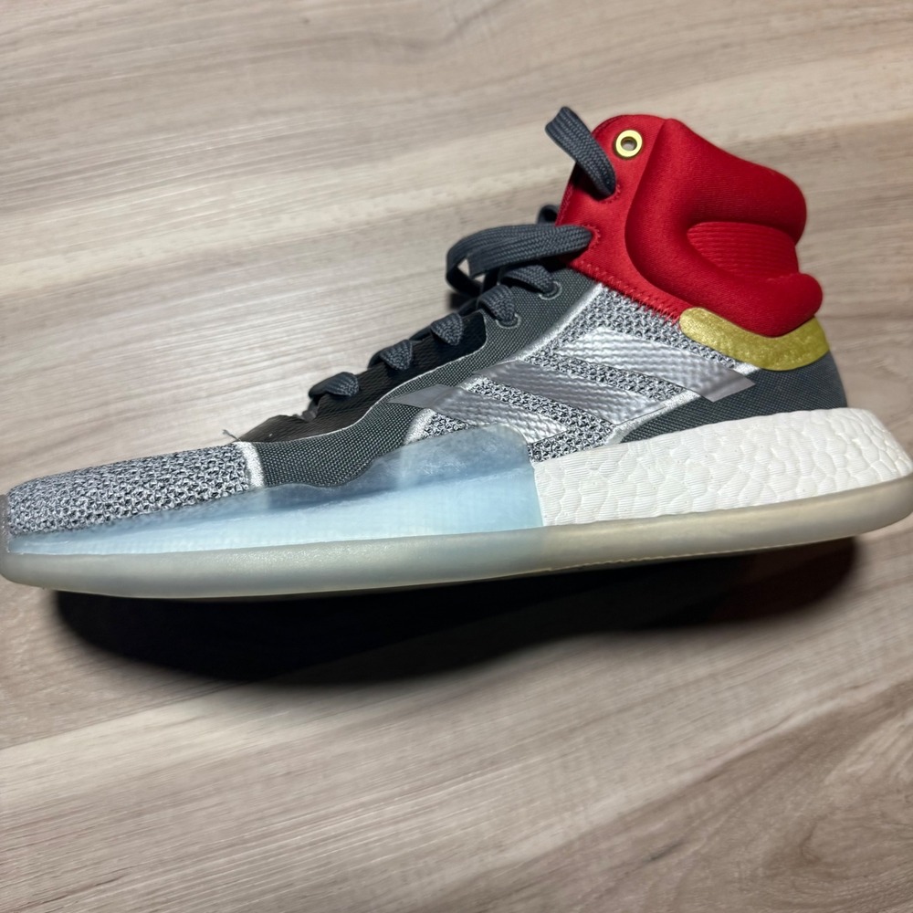 Adidas Marquee Boost Thor Marvel Mens Basketball Shoes Grey Red Gold Sz 9 - Picture 7 of 13